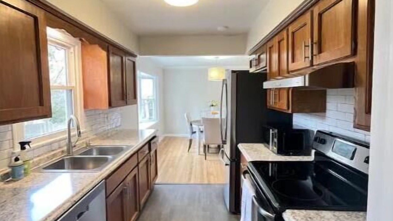 Photo of Kitchen in Prairie Village