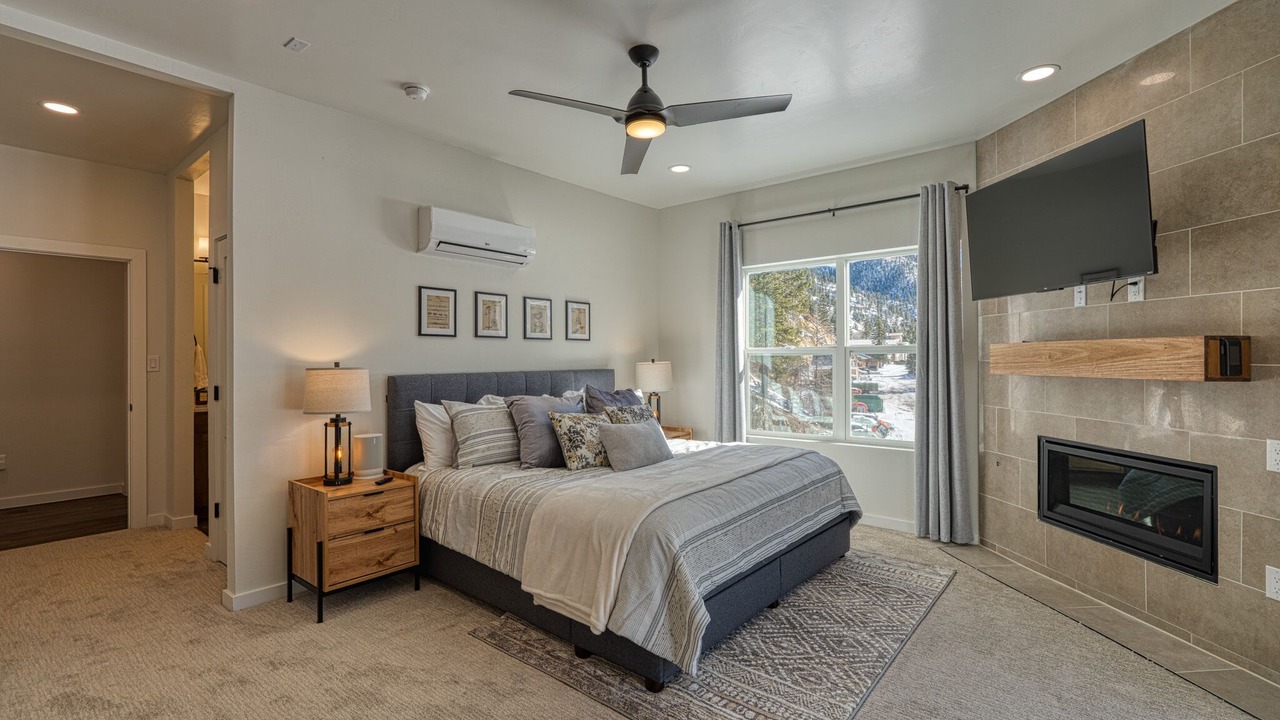 Photo of Bedroom in Red River