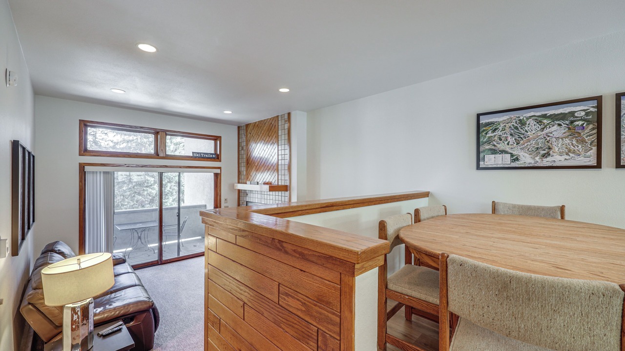 Photo of Bedroom in Peak 9