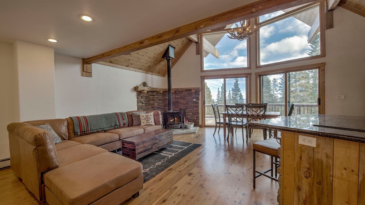 Photo of Bedroom in Valley of the Sun