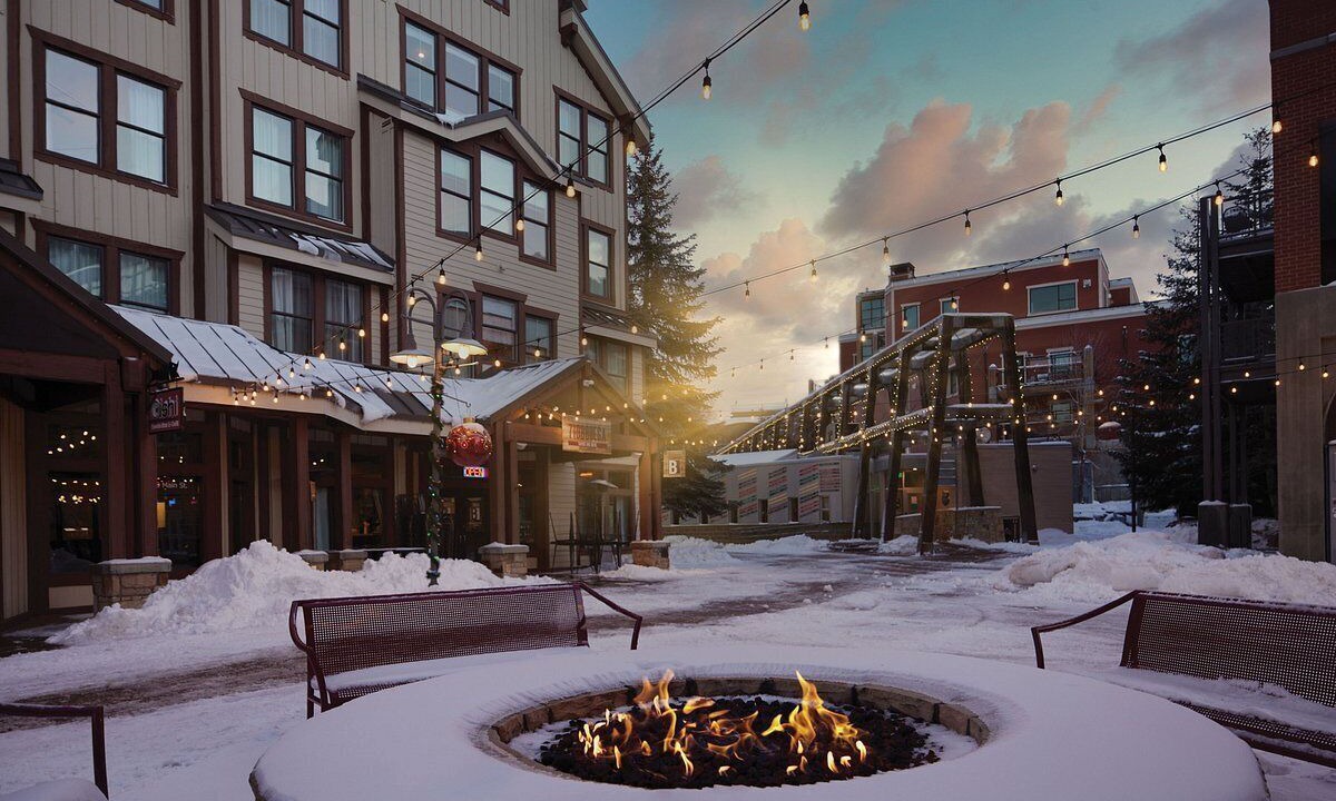 Photo of Outdoor in Aerie