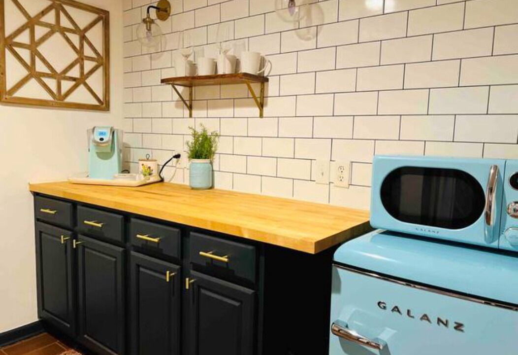 Photo of Kitchen in Dundee-Happy Hollow Historic District