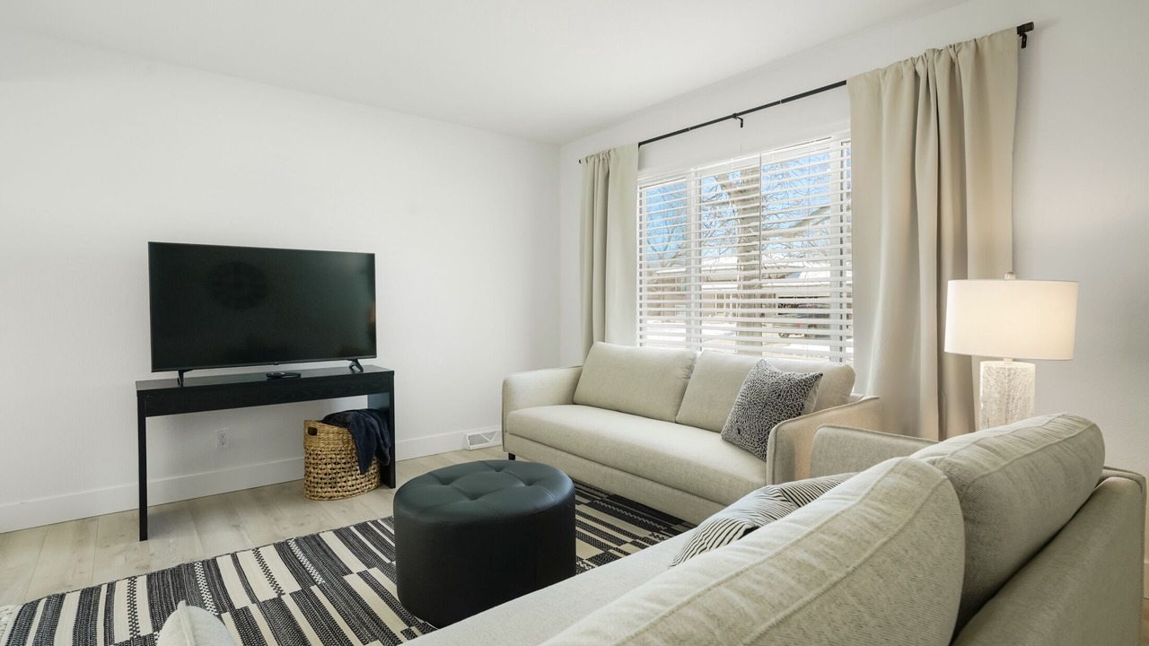 Photo of Livingroom in Allendale Area