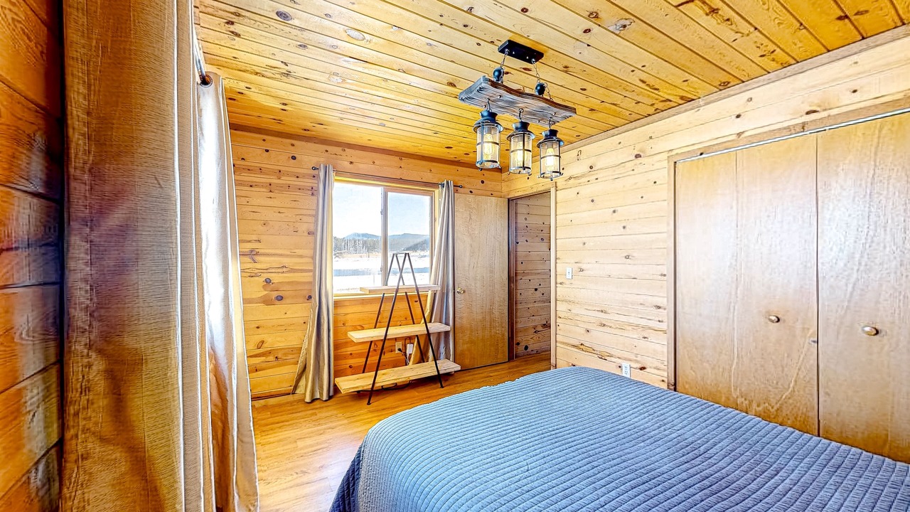 Photo of Bedroom in Park County