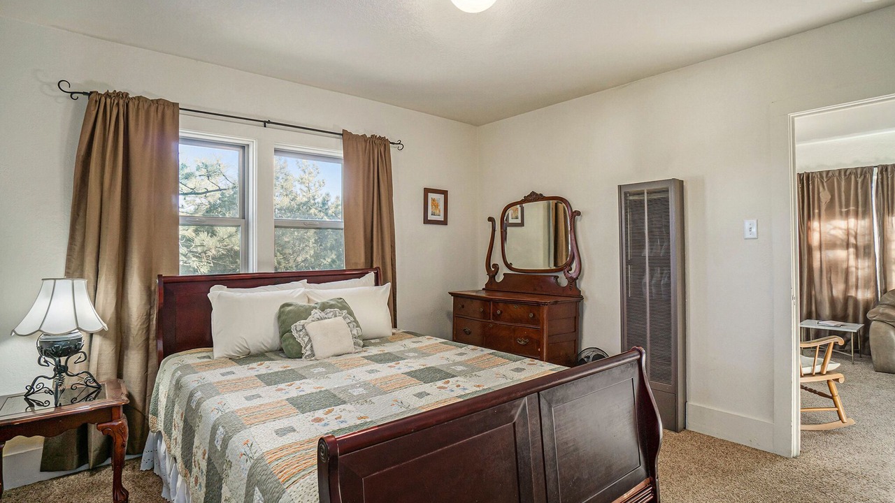 Photo of Bedroom in Estes Park
