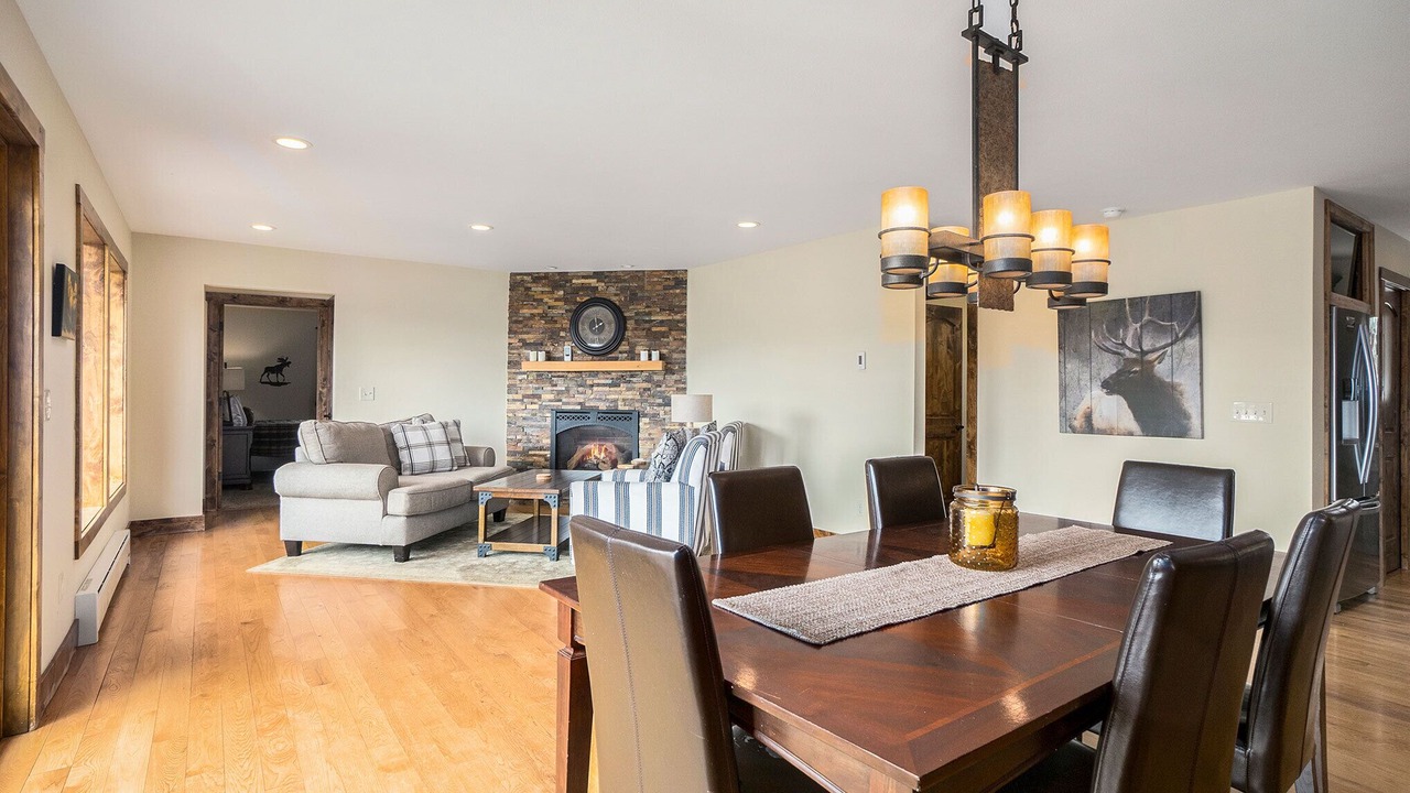 Photo of Livingroom in Estes Park