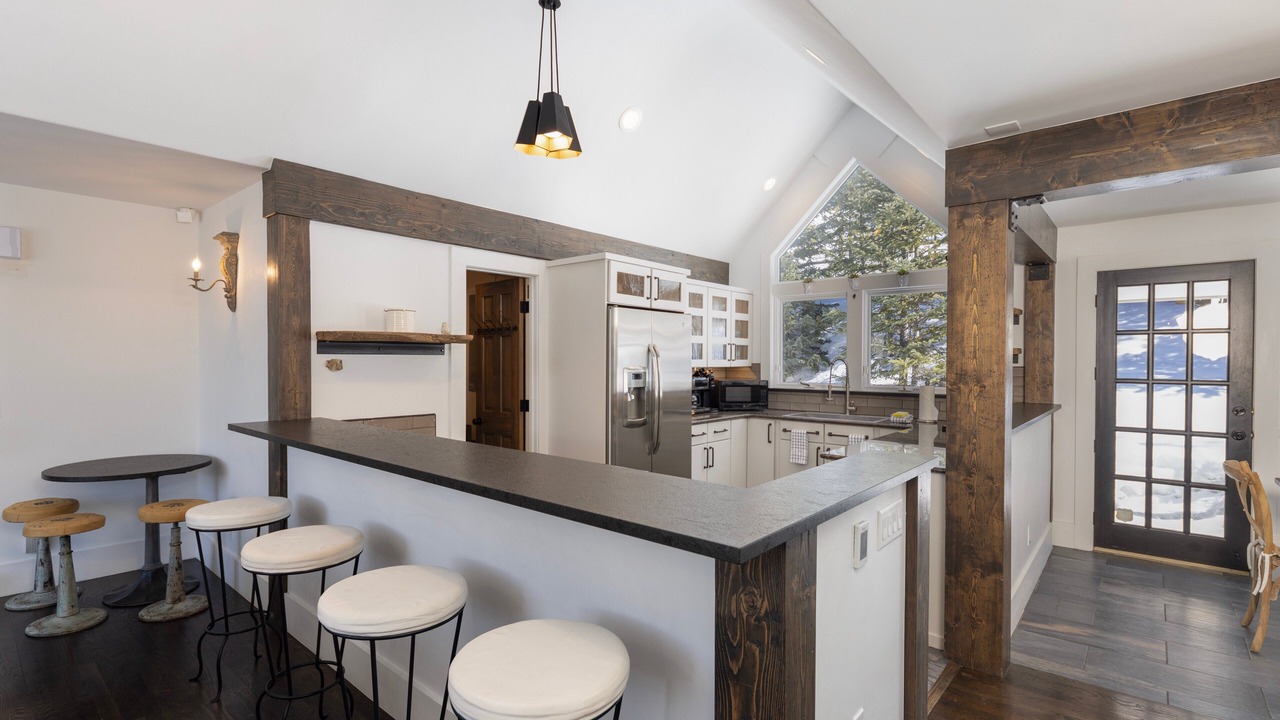 Photo of Kitchen in Historic District