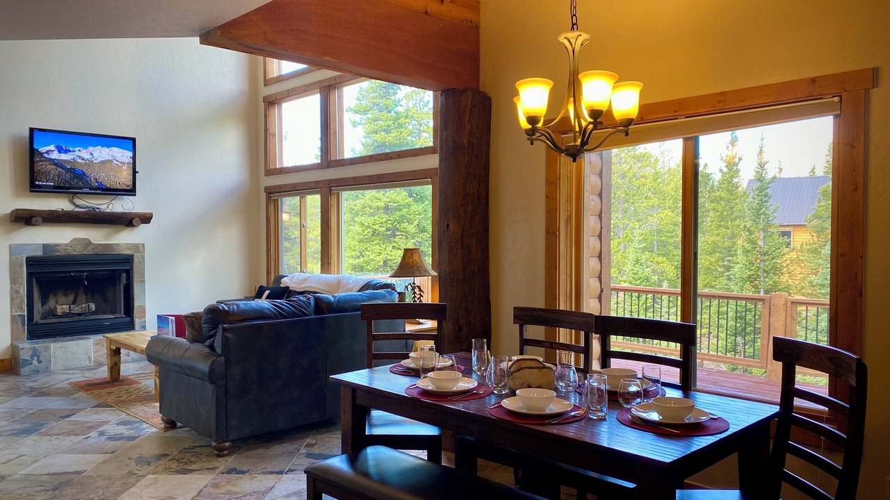 Photo of Livingroom in Valley of the Sun