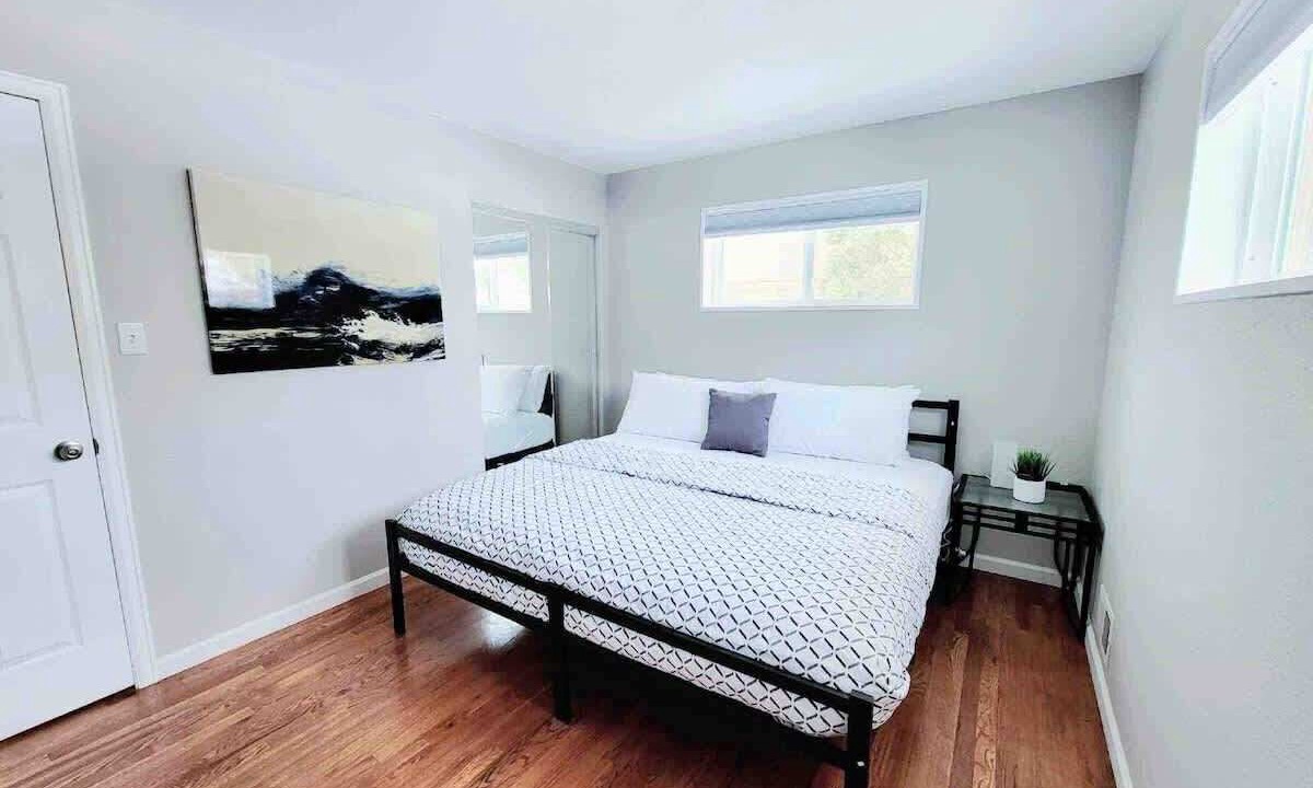 Photo of Bedroom in Dupont