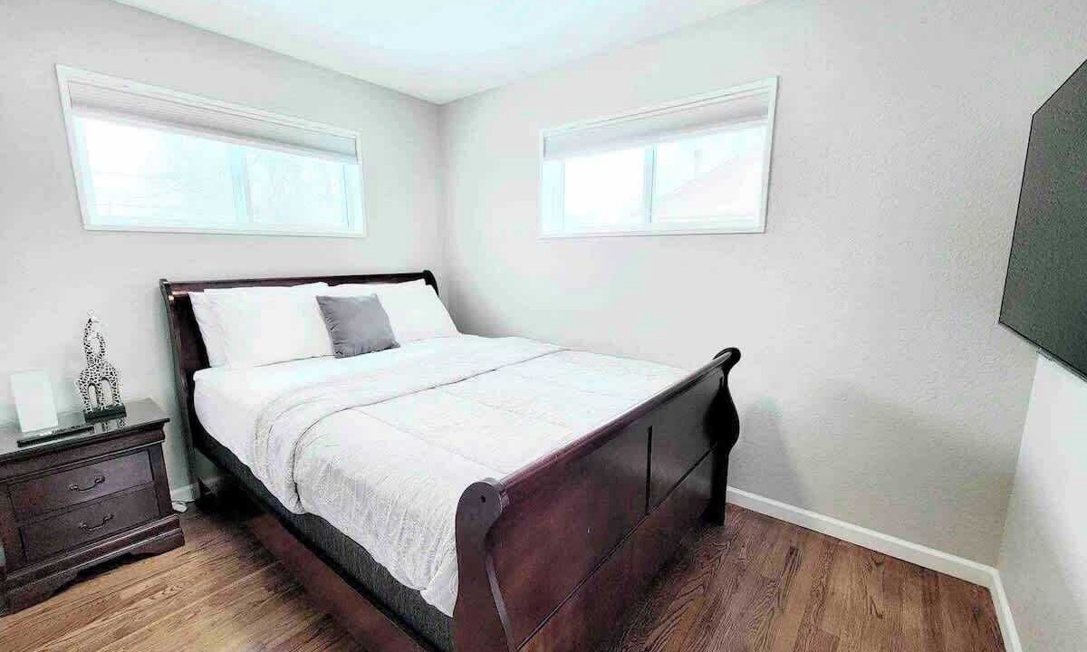 Photo of Bedroom in Dupont