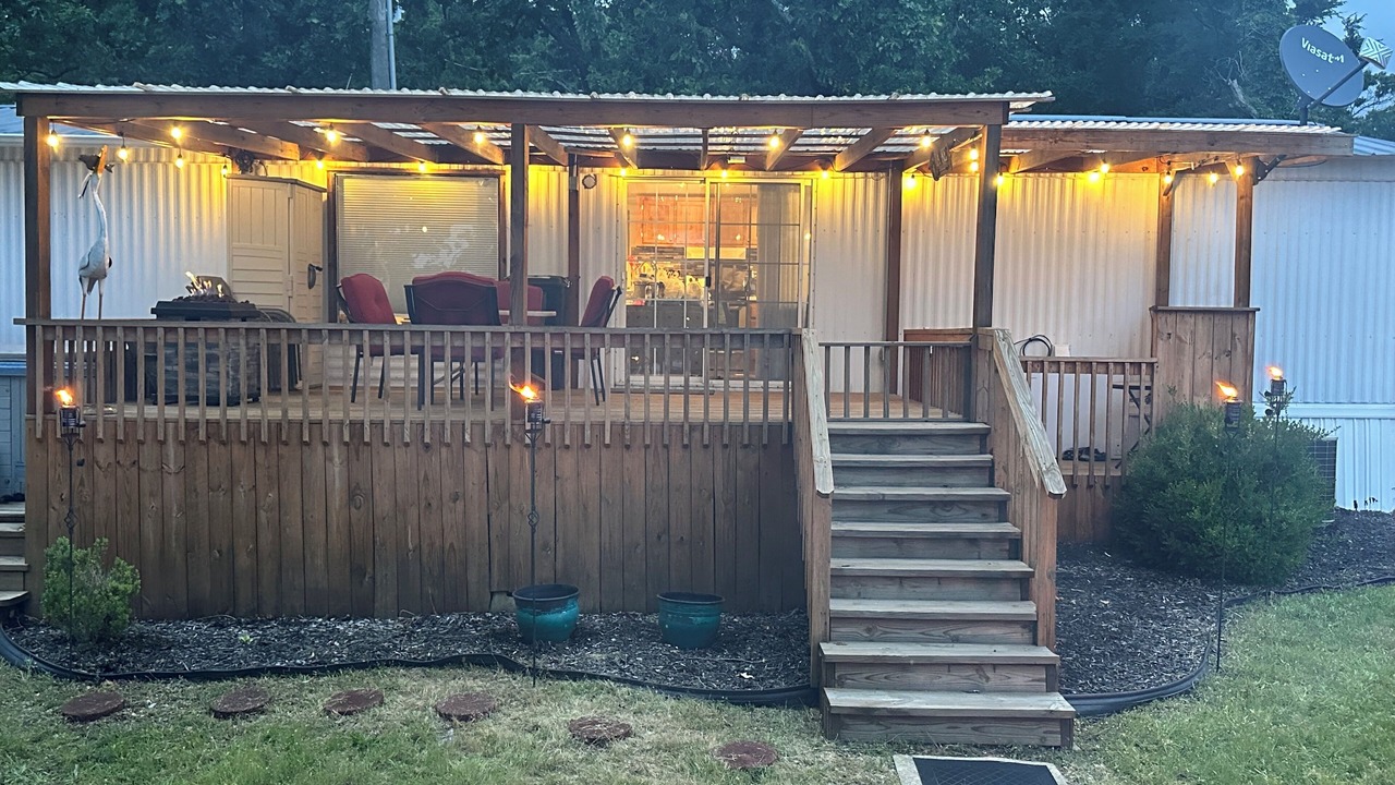 Photo of Outdoor in Wyandotte