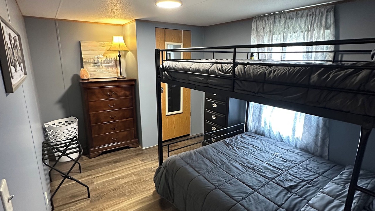 Photo of Bedroom in Wyandotte