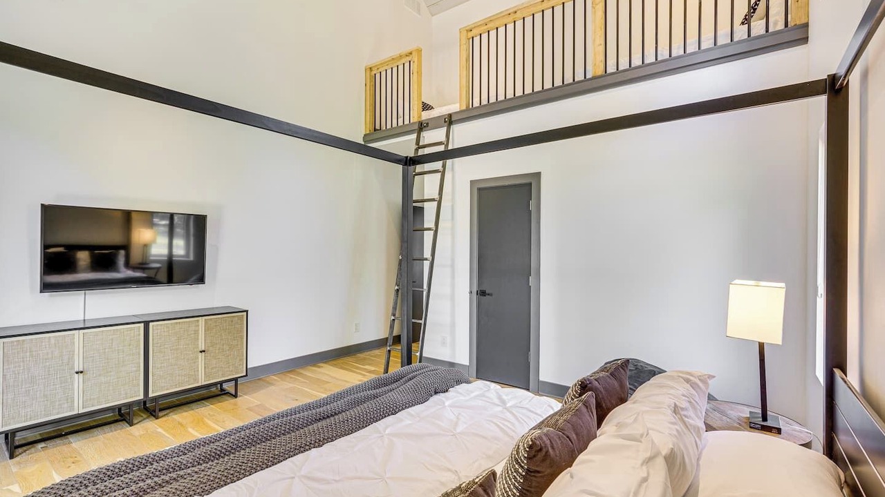 Photo of Bedroom in Bucyrus
