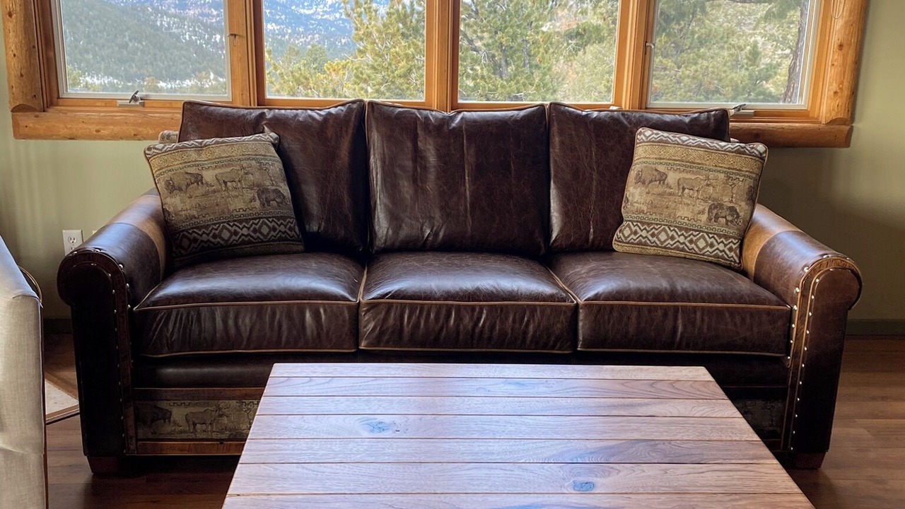 Photo of Livingroom in Estes Park