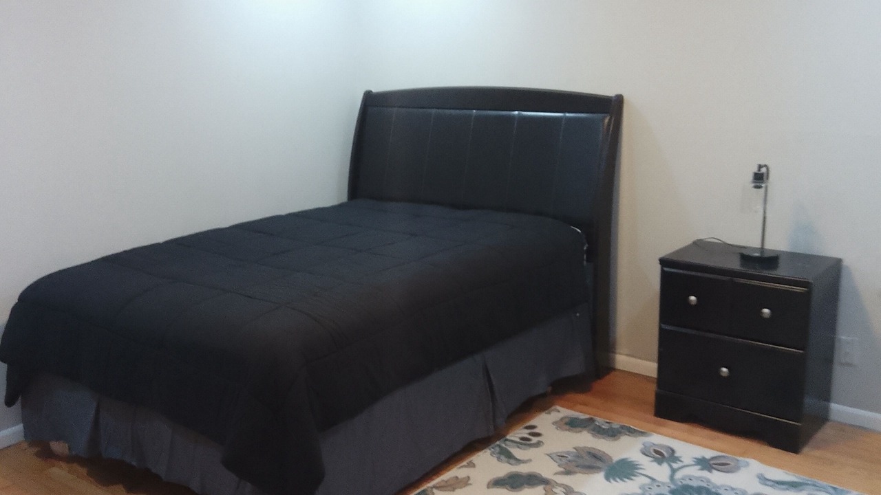 Photo of Bedroom in Raytown