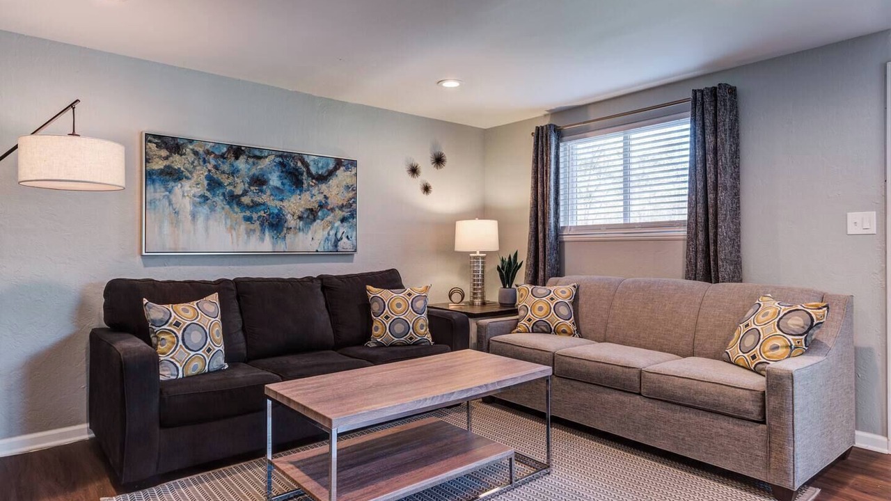 Photo of Livingroom in Rosedale