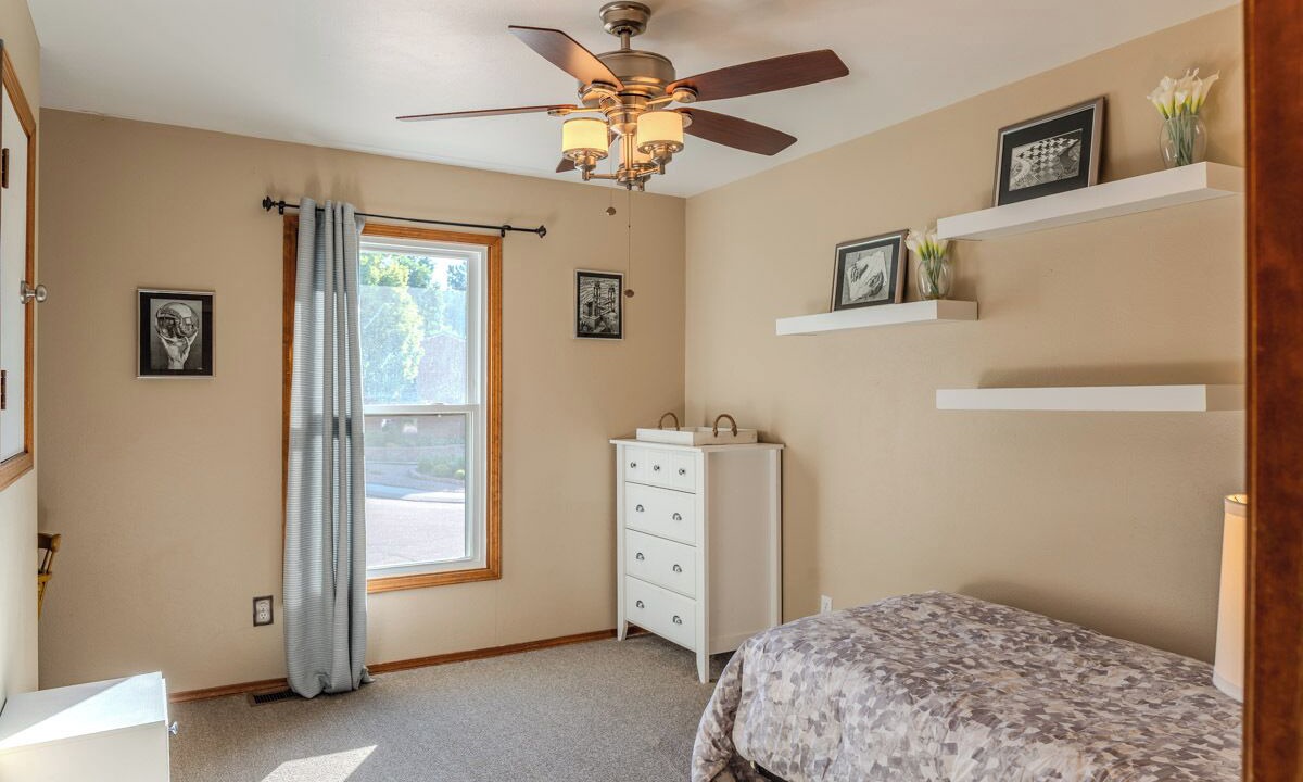 Photo of Bedroom in Northwest Colorado Springs