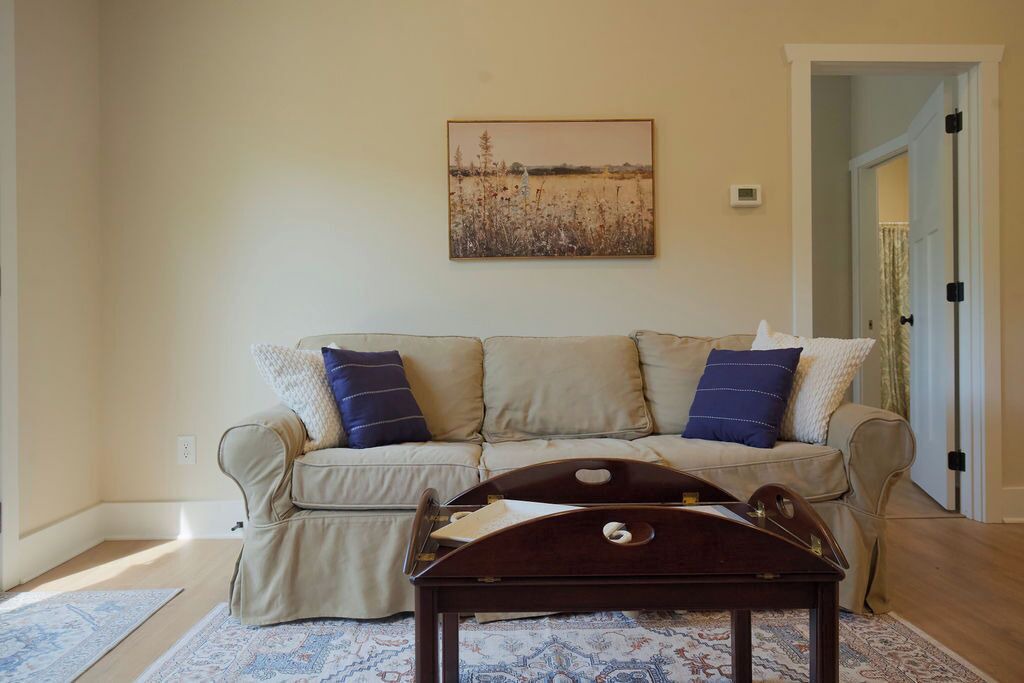 Photo of Livingroom in Linn Valley