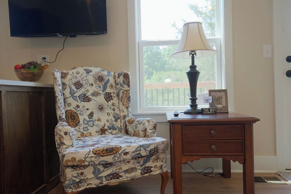 Photo of Livingroom in Linn Valley