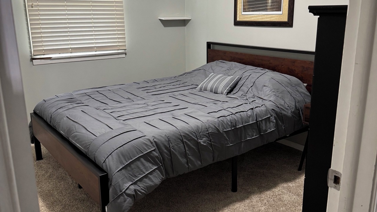 Photo of Bedroom in Hutchinson