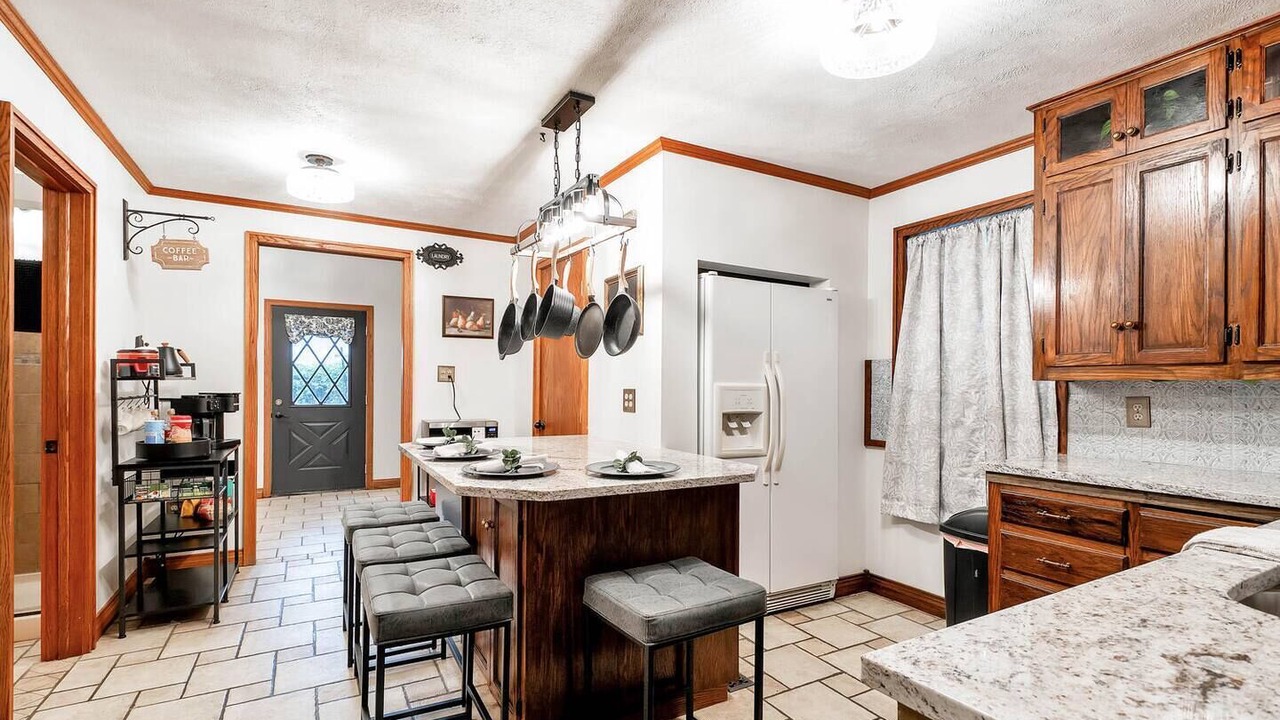 Photo of Kitchen in College Hill