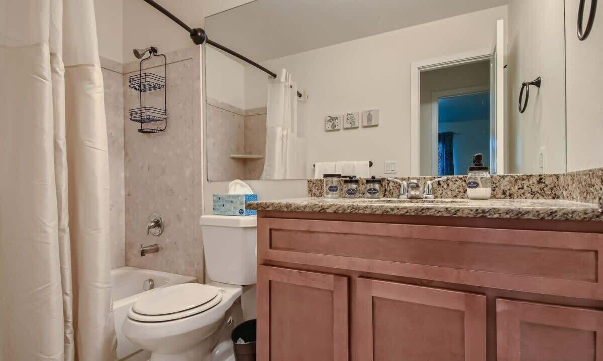 Photo of Bathroom in Thornton