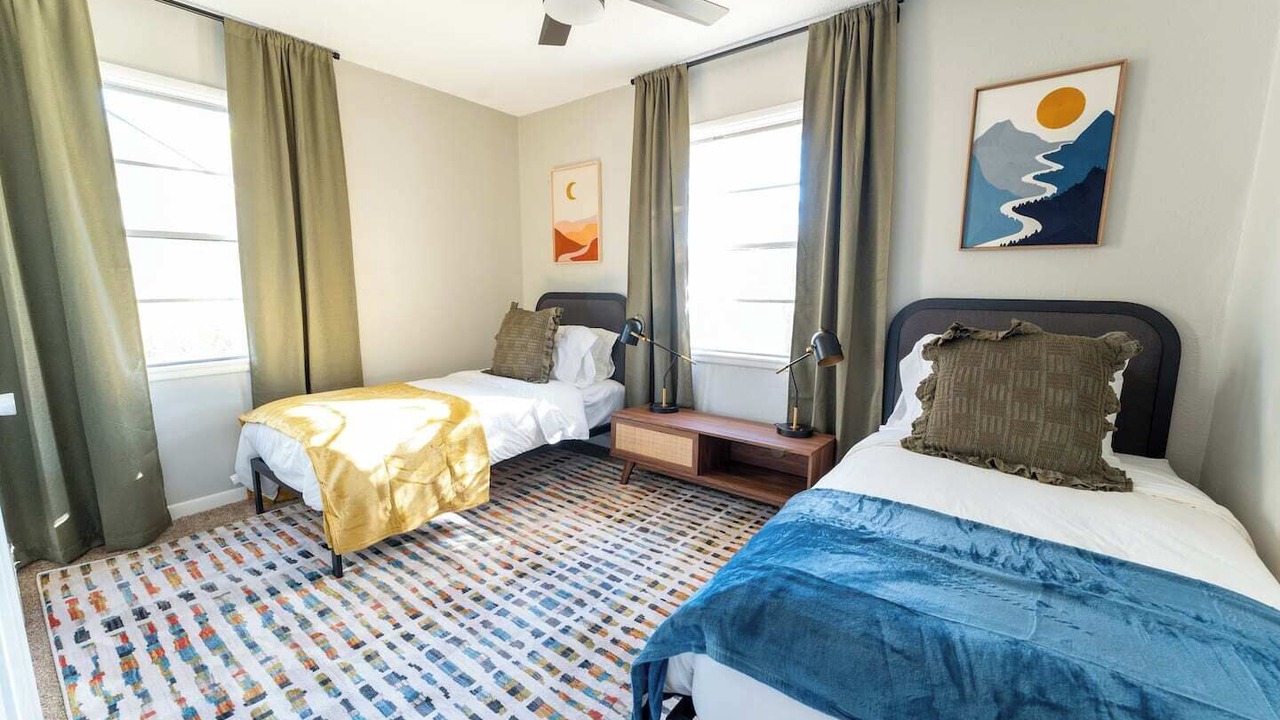 Photo of Bedroom in Prairie Village