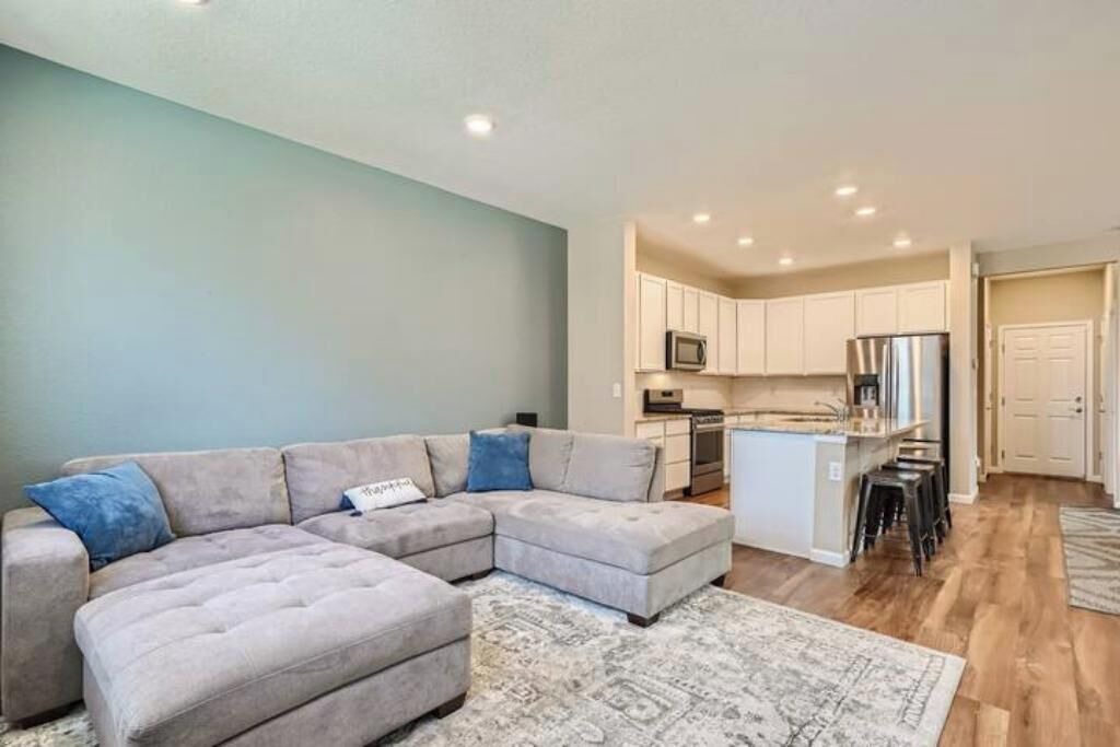 Photo of Livingroom in Erie