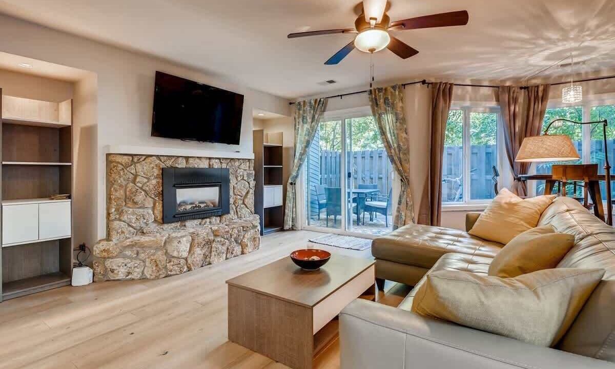 Photo of Bedroom in Old North Boulder