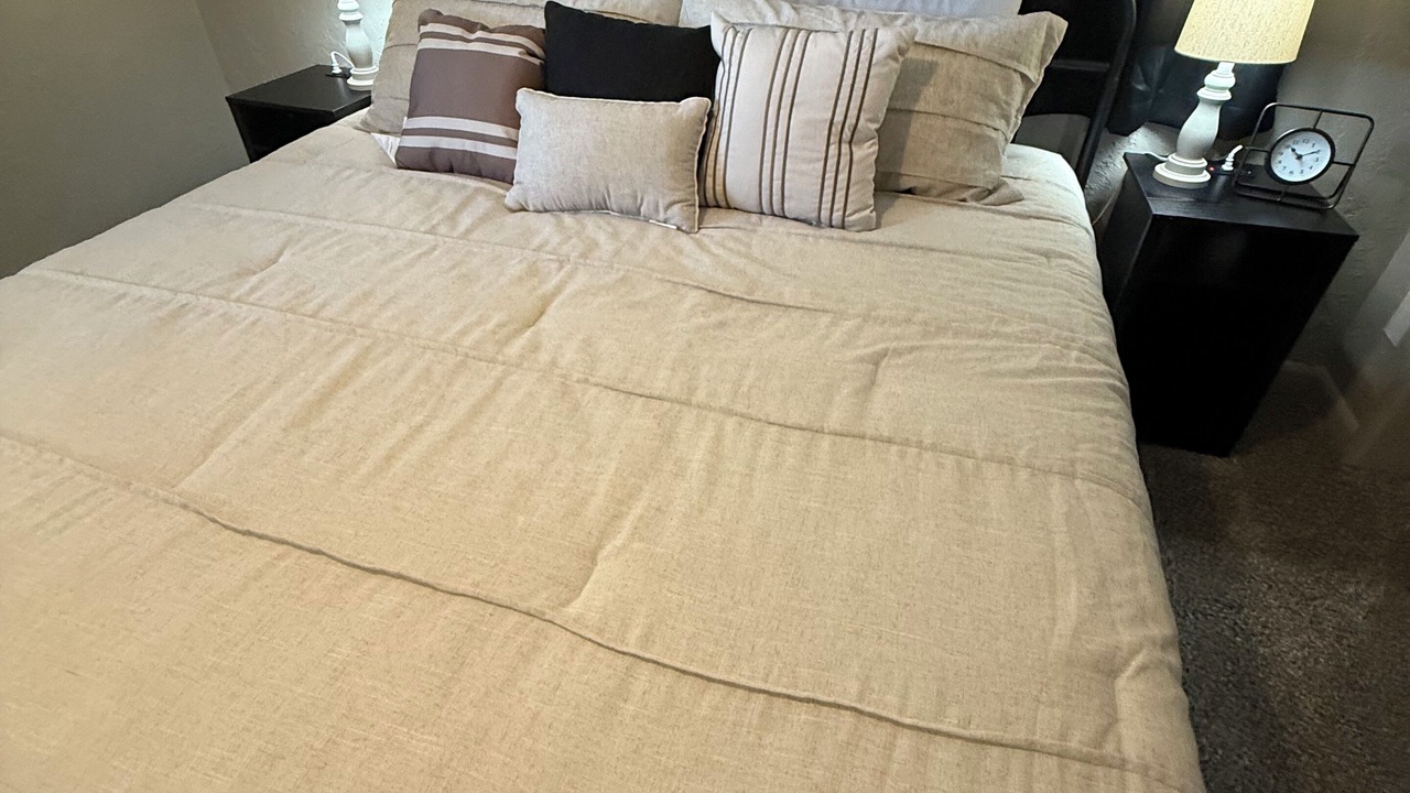 Photo of Bedroom in Seiling