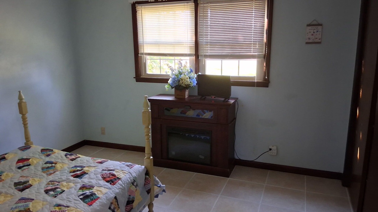 Photo of Bedroom in Iola