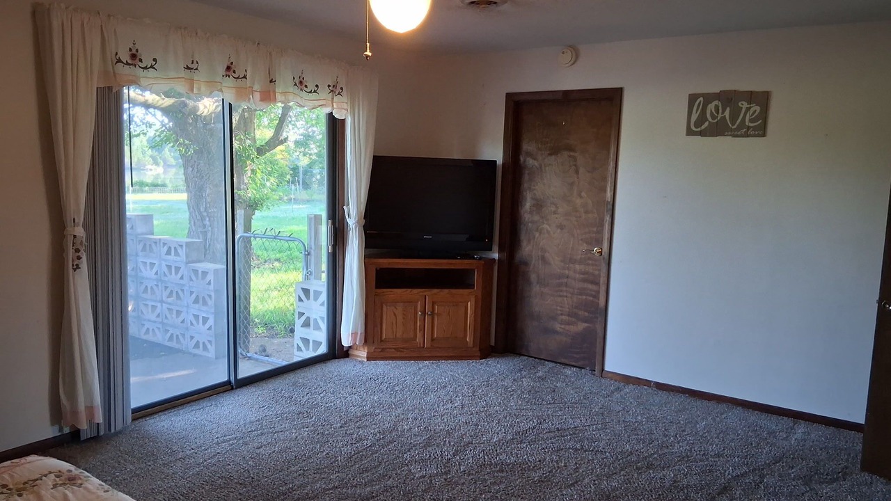 Photo of Bedroom in Iola