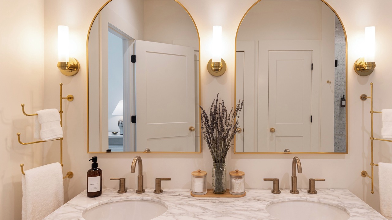 Photo of Bathroom in Ashland