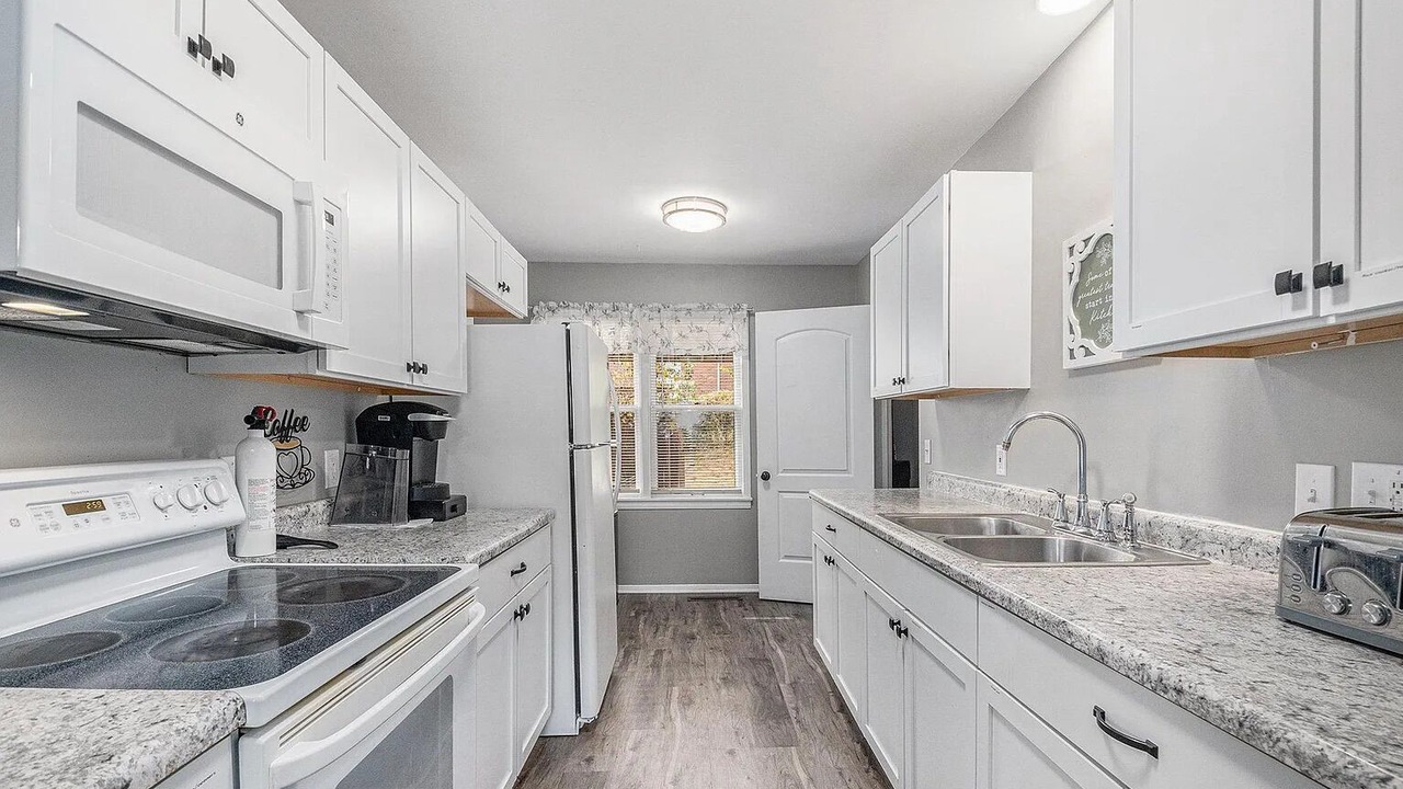 Photo of Kitchen in South Central Omaha
