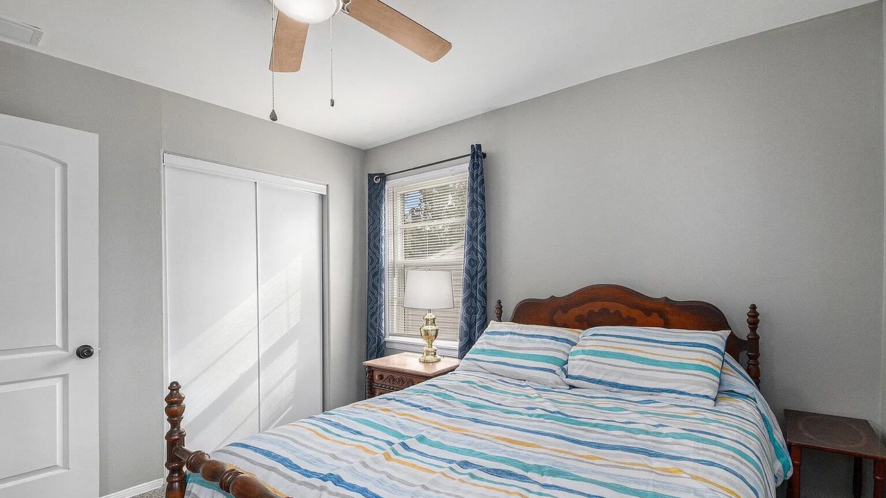 Photo of Bedroom in South Central Omaha