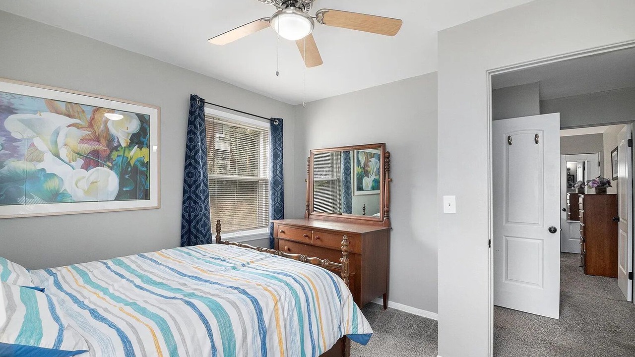 Photo of Bedroom in South Central Omaha