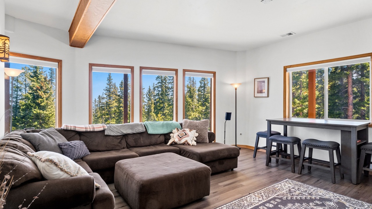 Photo of Livingroom in Valley of the Sun