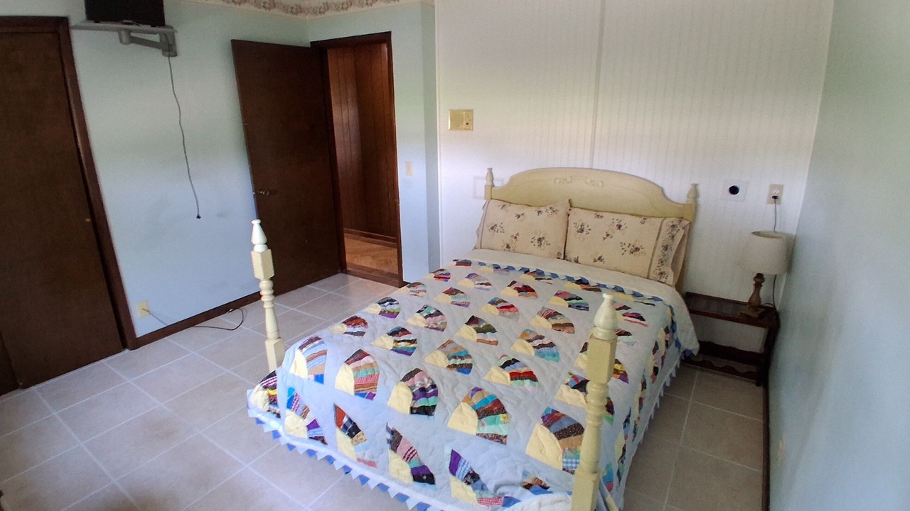 Photo of Bedroom in Iola