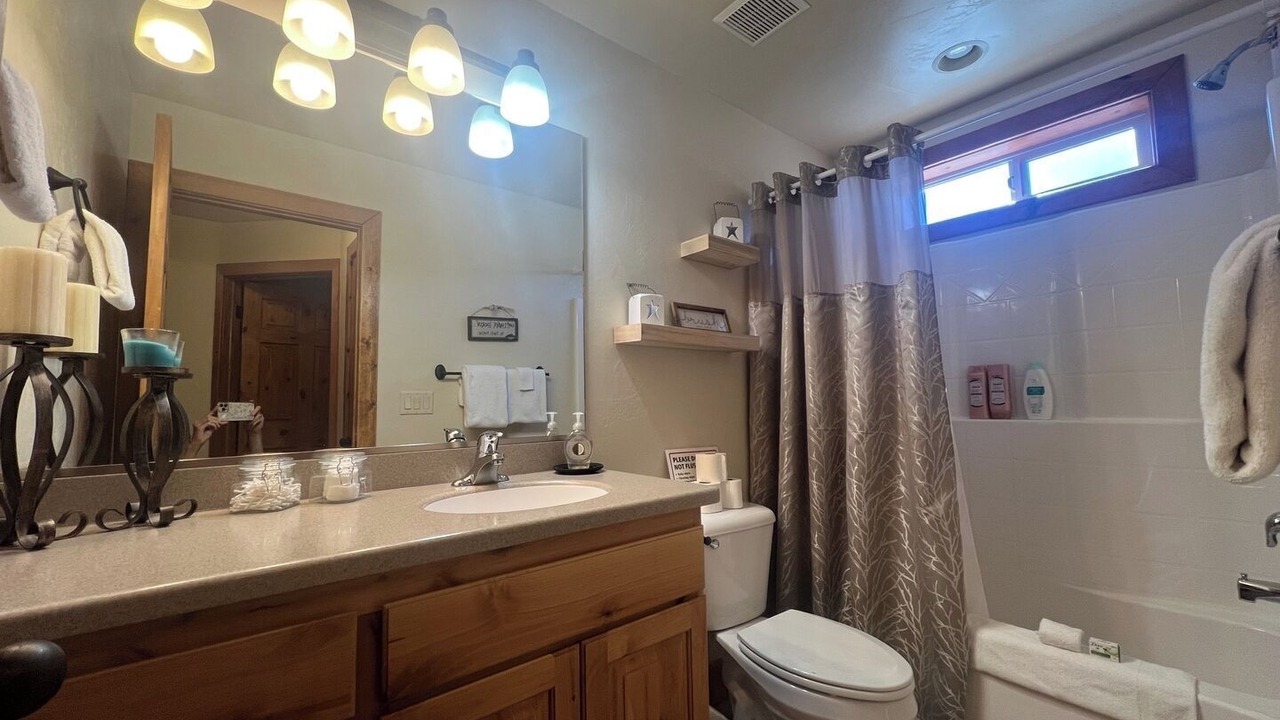 Photo of Bathroom in Brian Head