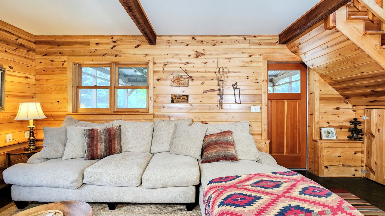 Photo of Livingroom in Hartington