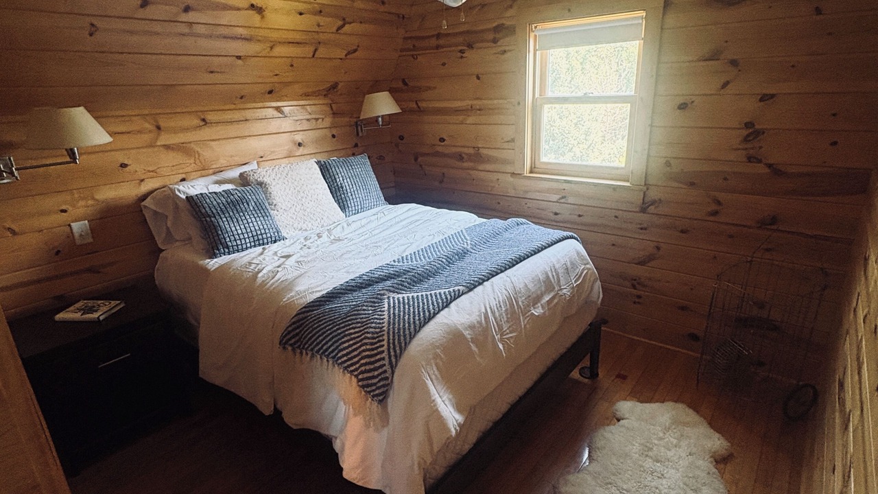 Photo of Bedroom in Hartington