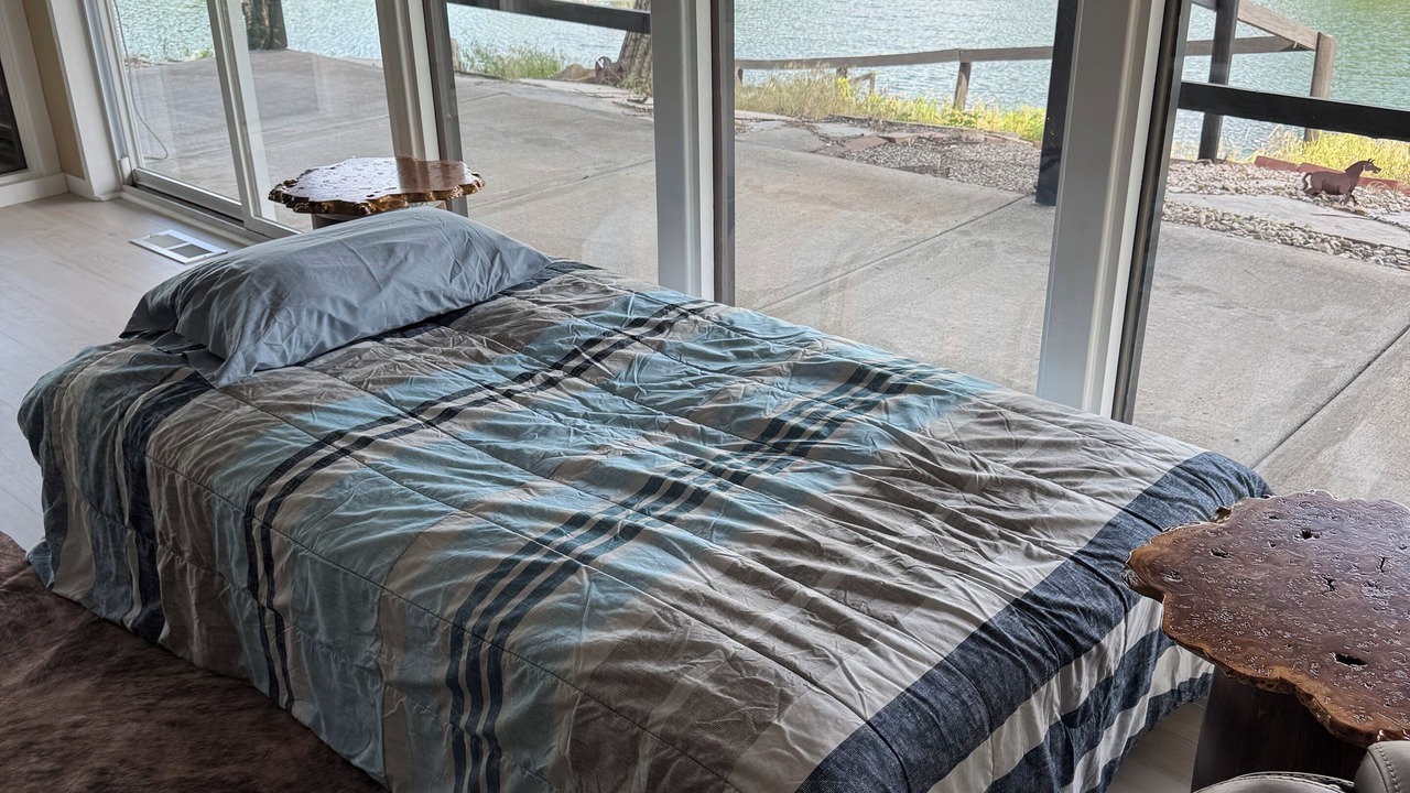 Photo of Bedroom in Arlington