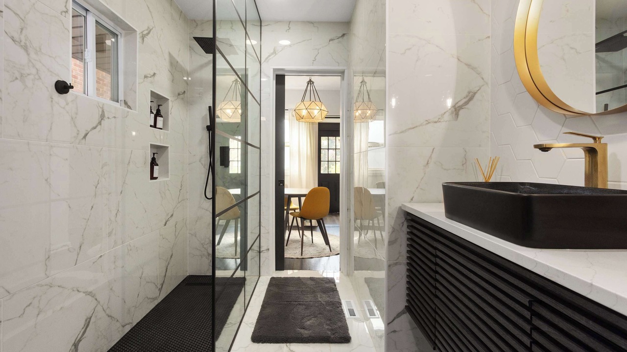 Photo of Bathroom in Rosedale