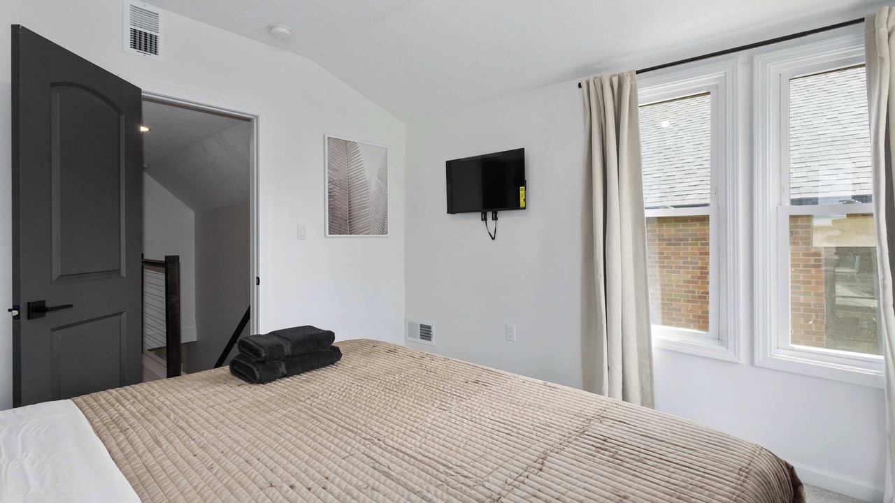 Photo of Bedroom in Rosedale
