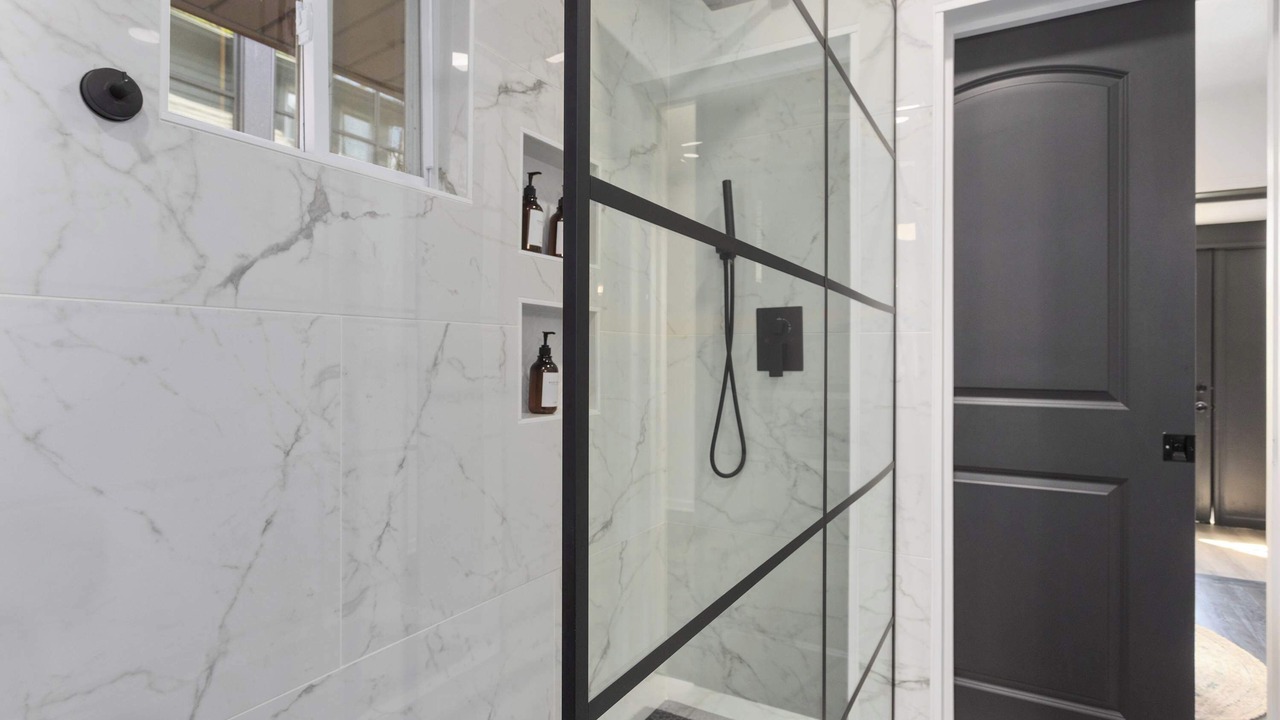 Photo of Bathroom in Rosedale