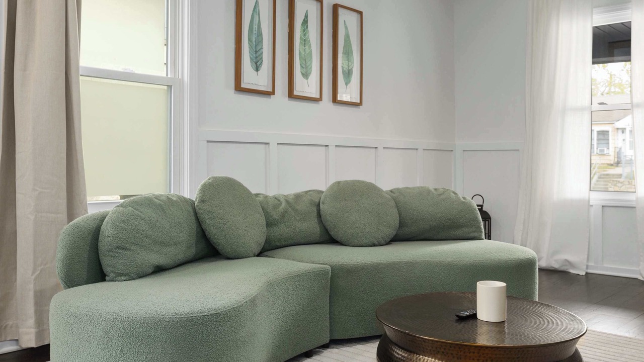 Photo of Livingroom in Rosedale