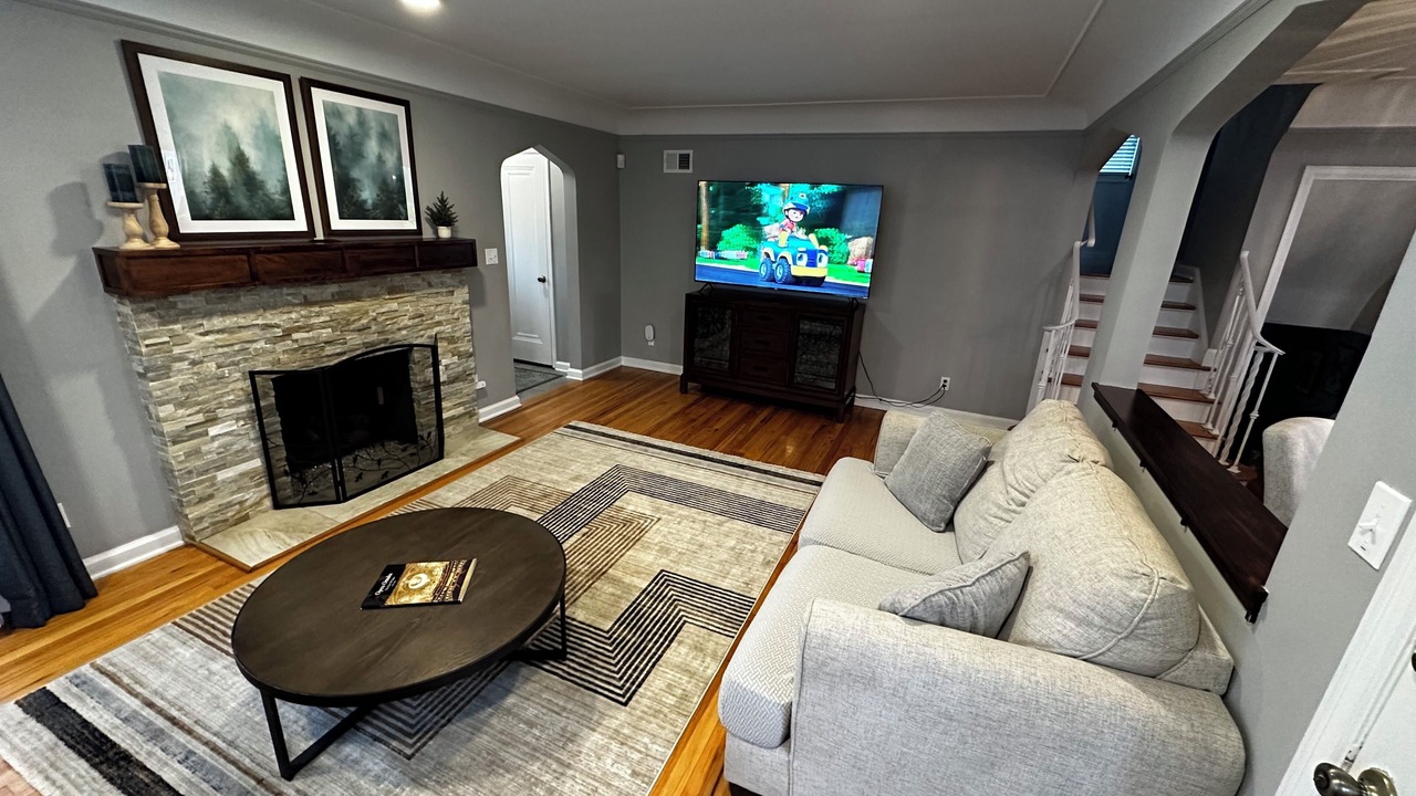 Photo of Livingroom in Benson