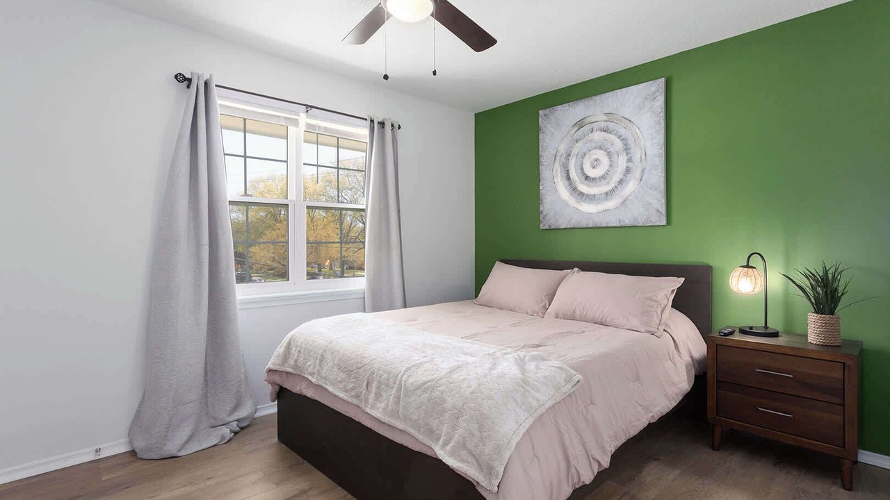 Photo of Bedroom in Lenexa