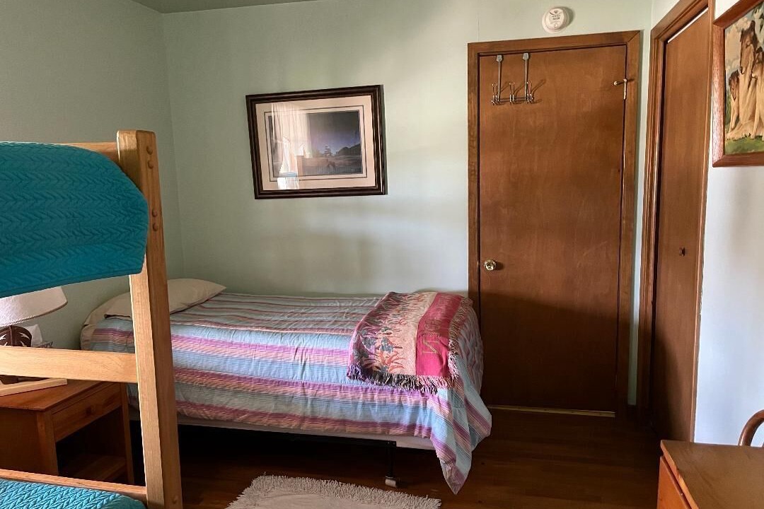 Photo of Bedroom in Graham County