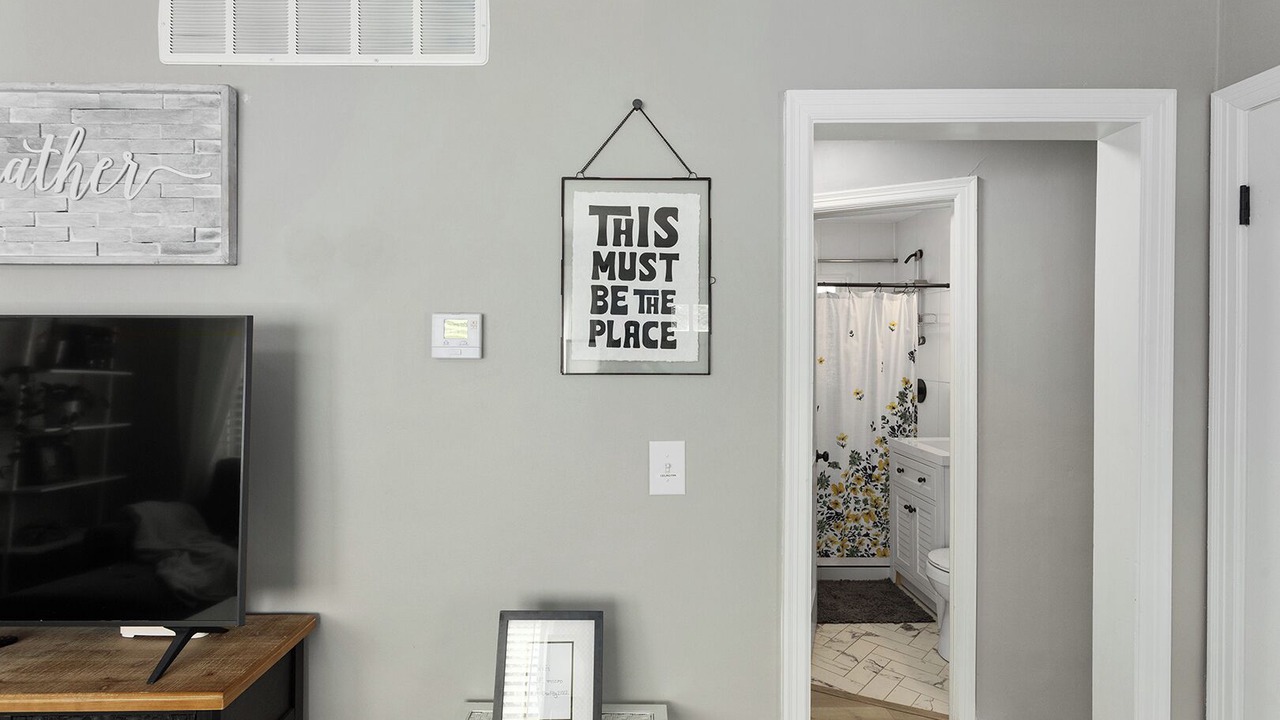 Photo of Bedroom in Rosedale